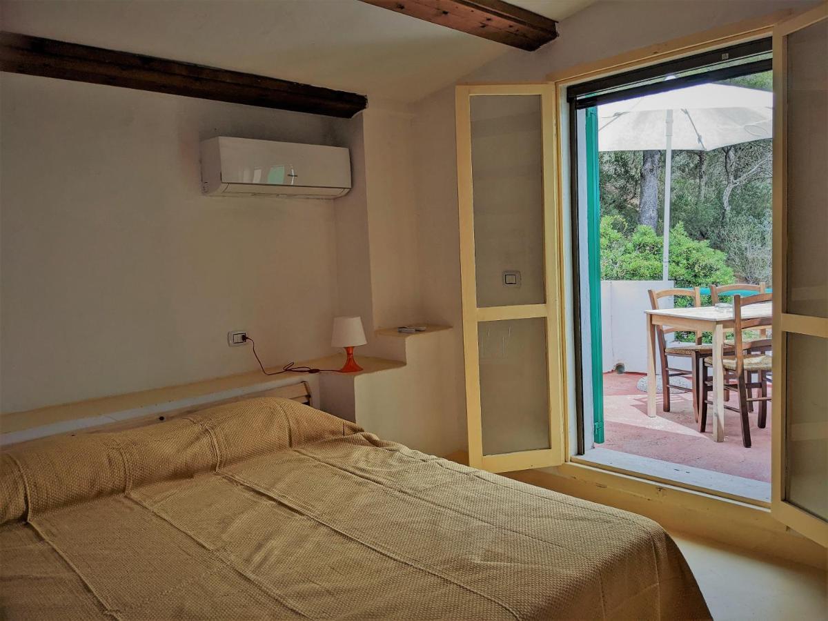 Cala Vinagra House Bed & Breakfast Carloforte  Exterior foto